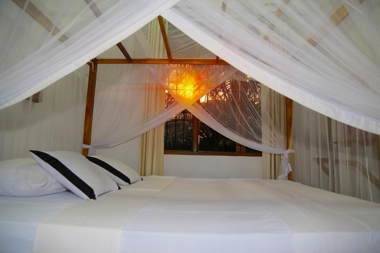 Eagle Homestay Tangalle Exterior photo