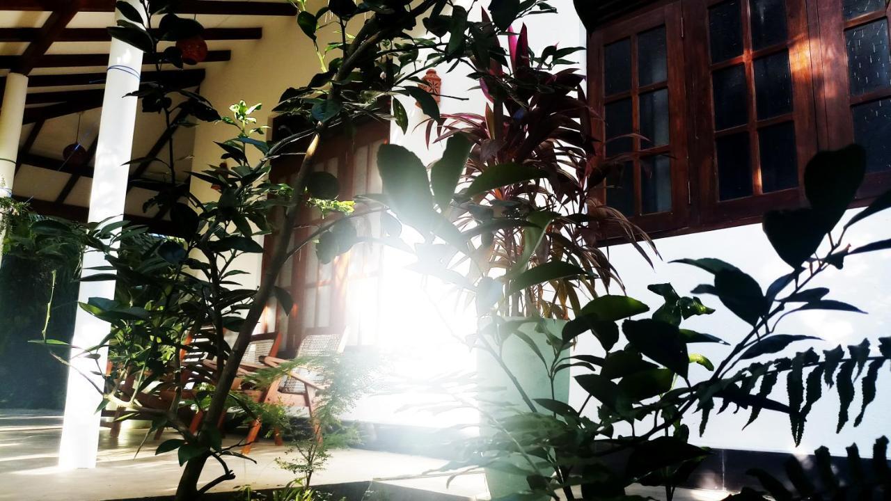 Eagle Homestay Tangalle Exterior photo